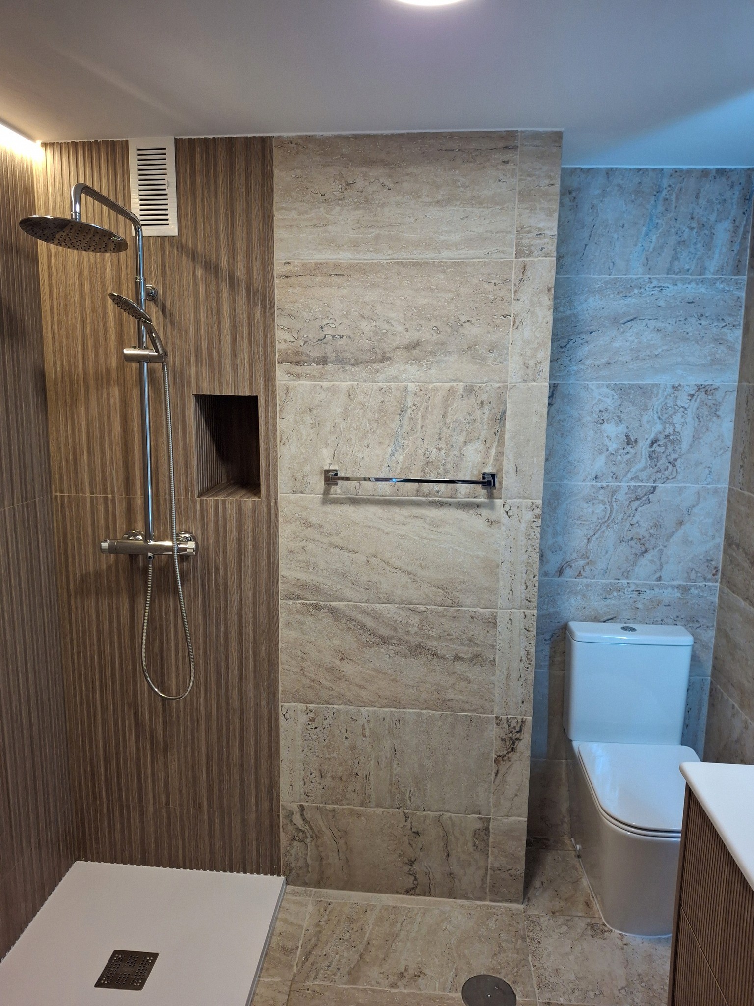Baño reformado en Hortaleza