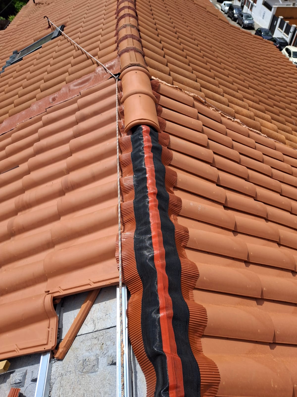 Detalle de rehabilitación de tejado